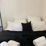Apanoxa Homes I Zentral I Business - Und Ferienapartment * Straubing