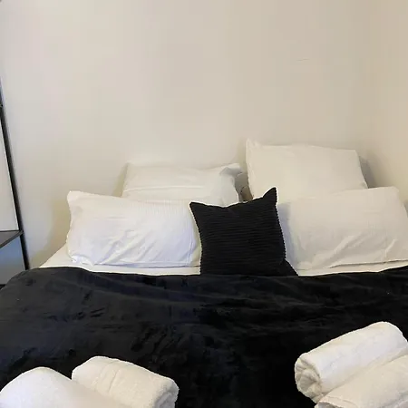 Apanoxa Homes I Zentral I Geschaefts- Und Monteurswohnung * Straubing
